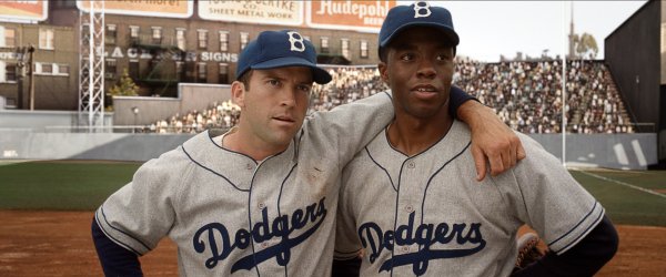 42 movie. Jackie Robinson. baseball. MLB. racism. hate.